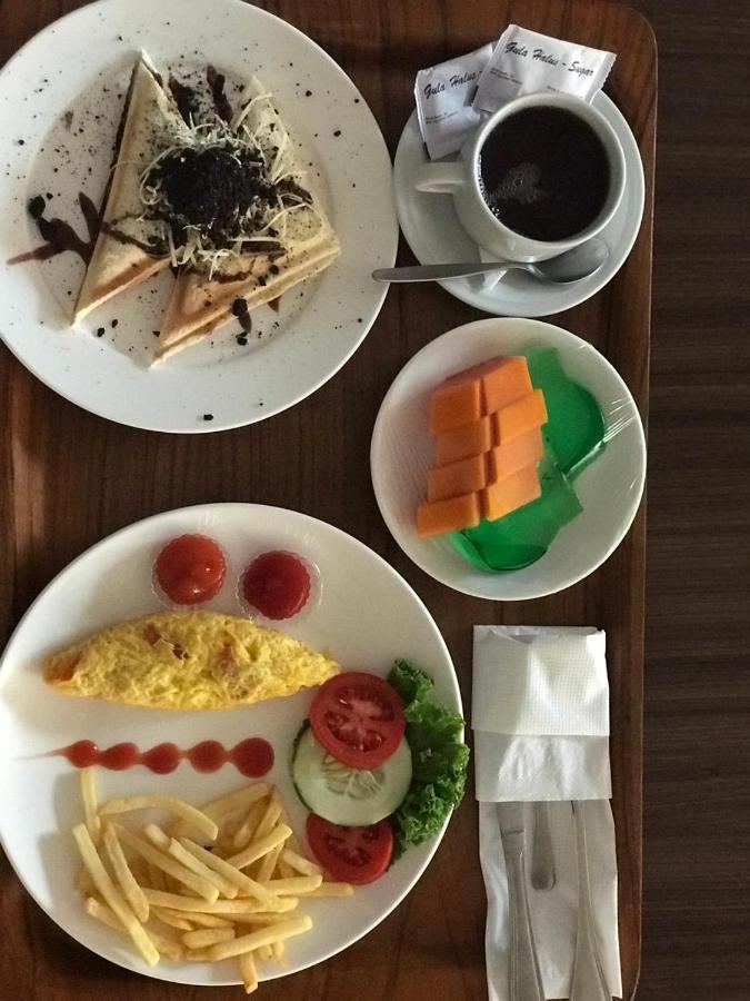 Hotel Sofia Juanda Surabaya Sidoarjo Esterno foto